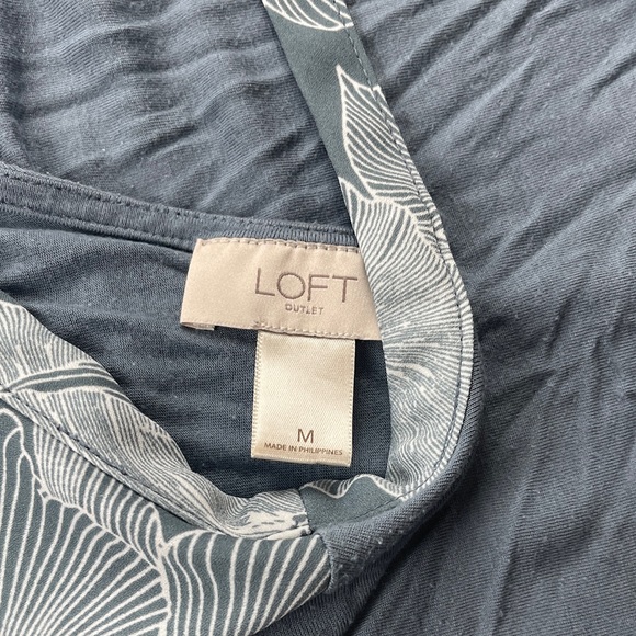 LOFT Blue Floral Short Sleeve Blouse - Picture 6 of 6